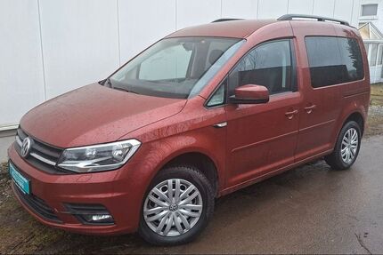 VW Caddy 124.911 km 15.999 &euro; Detmold 32758