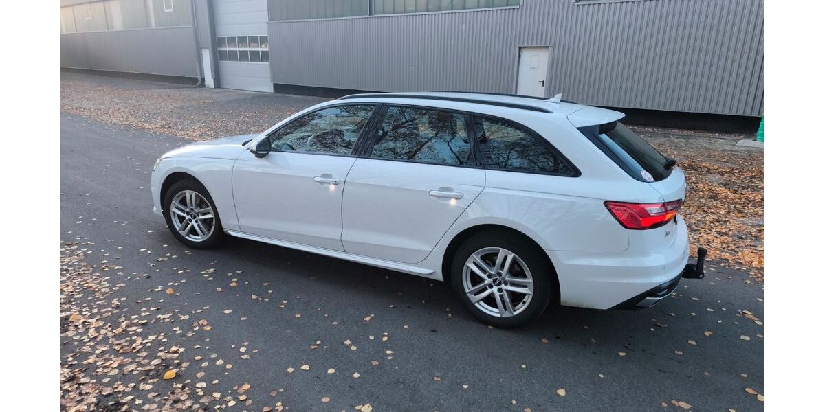 Audi A4 71.000 km 25.900 € Hövelhof 33161