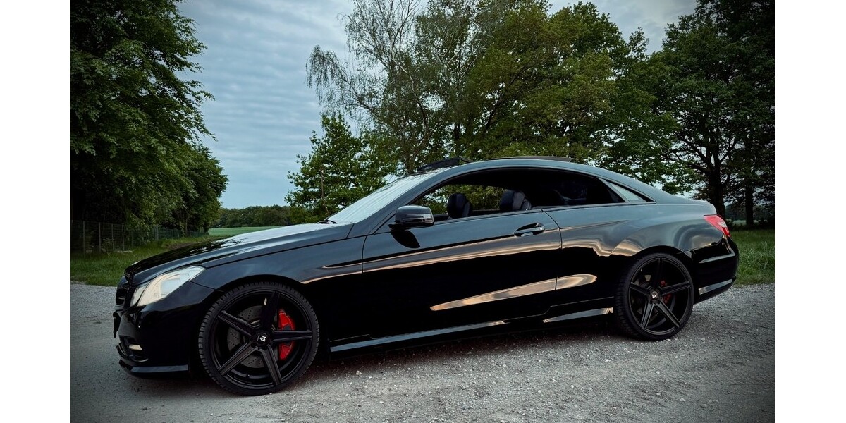 Mercedes-Benz Coupé 100.000 km 24.900 &euro; Versmold 33775