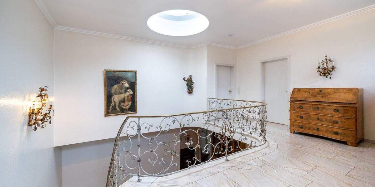 Mehrfamilienhaus, Wohnhaus Gütersloh Innenstadt - 8 Zimmer, 276 m&sup2;, 790.000&euro; | Angebot:25679053