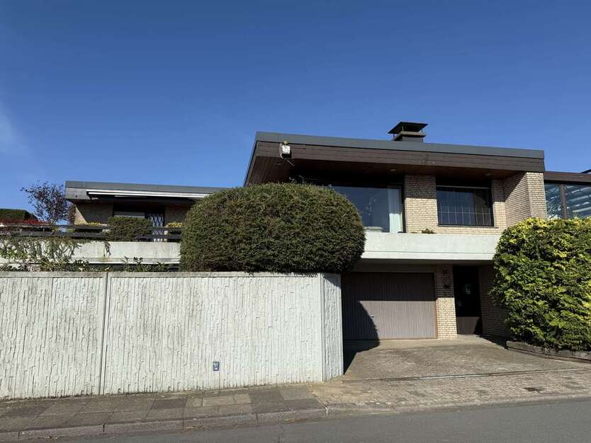 Haus zum Kaufen in Bielefeld 535.000 € 195 m² 7 zimmer