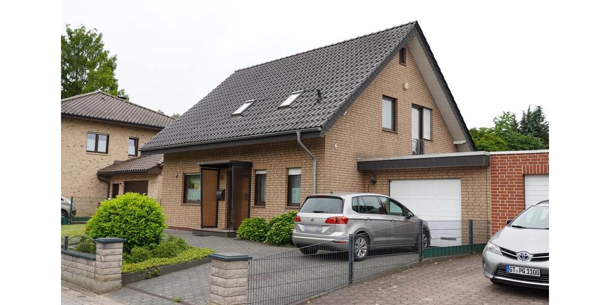 Einfamilienhaus Borgholzhausen - 4 Zimmer, 102 m&sup2;, 350.000&euro; | Angebot:26889262