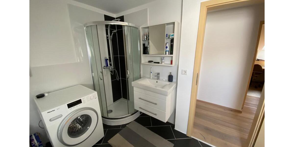 Dachgeschoßwohnung Detmold Hakedahl - 3 Zimmer, 90 m&sup2;, 129.900&euro; | Angebot:26901778