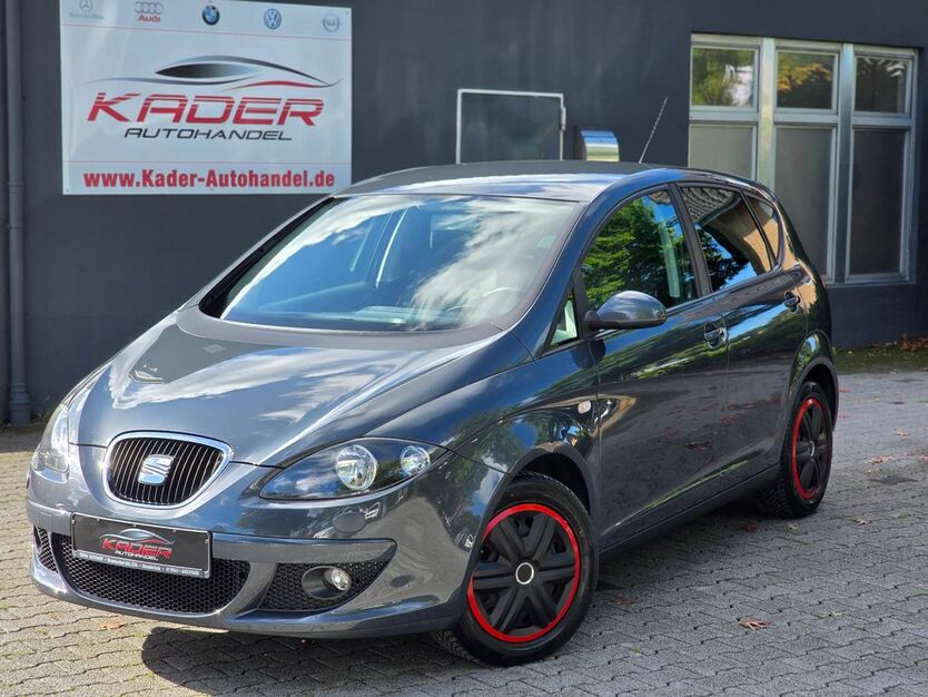 Seat Altea 125.000 km 4.990 € Paderborn 33104