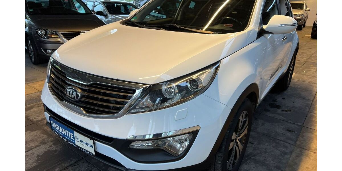 Kia Sportage 152.000 km 7.999 &euro; Lemgo 32657