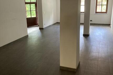 Gewerbeobjekt Halle - 890&euro; | Angebot:25439684