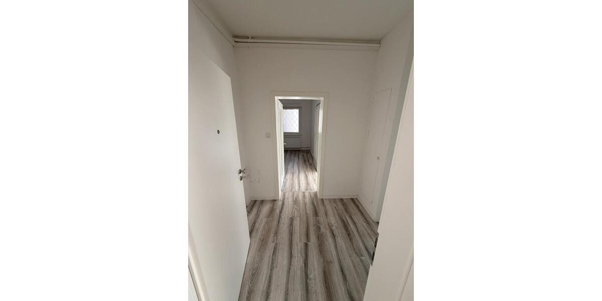 Erdgeschoßwohnung Detmold Hakedahl - 1 Zimmer, 35 m&sup2;, 390&euro; | Angebot:25402961