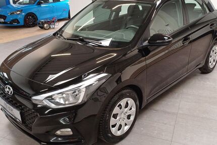 Hyundai i20 78.769 km 9.950 &euro; Bad Oeynhausen 32547