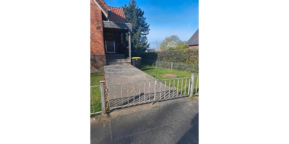Doppelhaushälfte Bad Oeynhausen - 5 Zimmer, 155 m&sup2;, 1.200&euro; | Angebot:26464416