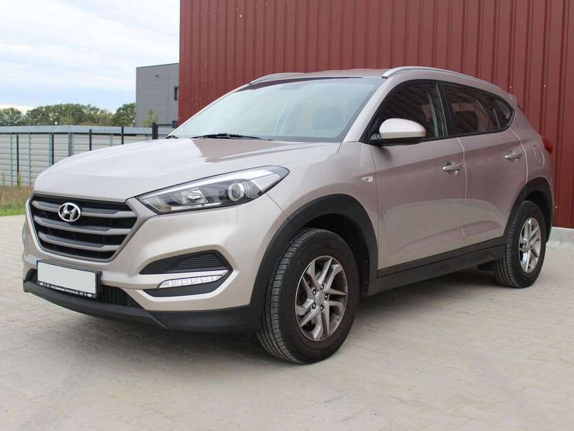 Hyundai TUCSON 109.600 km 12.890 € Melle 49324