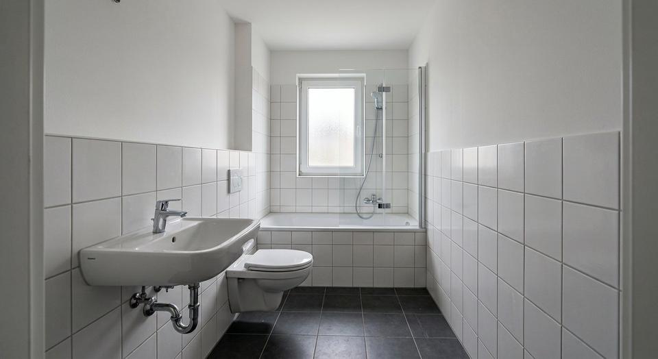 Etagenwohnung Bielefeld Jöllenbeck - 3 Zimmer, 81 m&sup2;, 216.000&euro; | Angebot:27425680