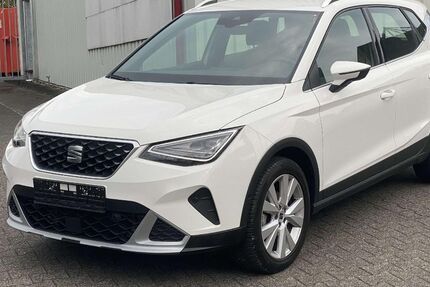 Seat Arona 49.750 km 16.996 € Bielefeld 33647
