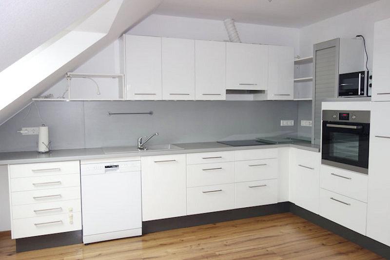 Dachgeschoßwohnung Enger - 4 Zimmer, 104 m&sup2;, 890&euro; | Angebot:25421736