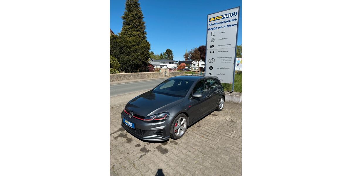 VW Golf 147.692 km 18.990 &euro; Melle Buer 49328