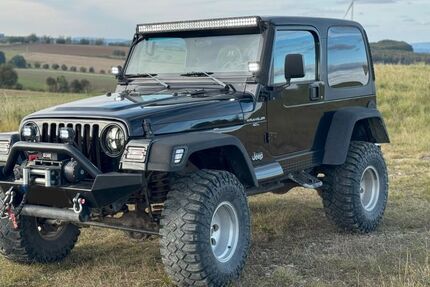 Jeep Wrangler 72.000 km 22.500 &euro; Lemgo 32657