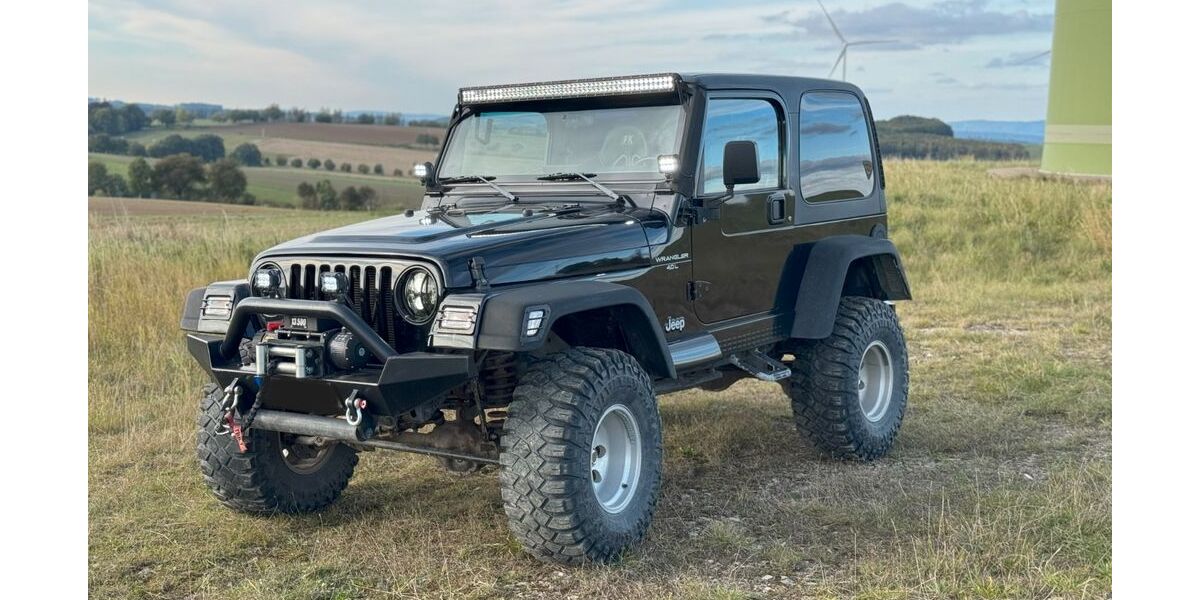 Jeep Wrangler 72.000 km 22.500 &euro; Lemgo 32657