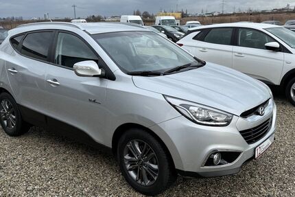Hyundai ix35 77.000 km 10.990 € Paderborn 33106