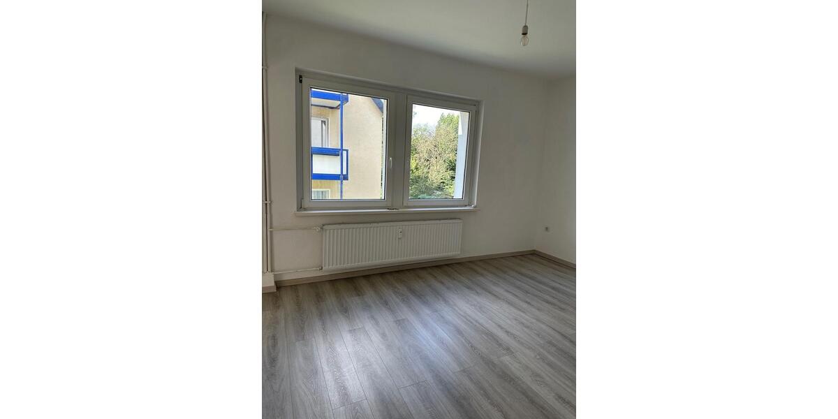 Etagenwohnung Detmold - 3 Zimmer, 53 m&sup2;, 450&euro; | Angebot:26465463