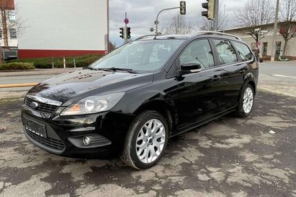 Ford Focus 184.000 km 3.690 &euro; Herford 32049