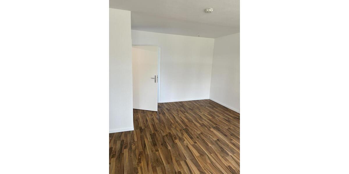 Erdgeschoßwohnung Herford Falkendiek - 4 Zimmer, 77 m&sup2;, 606&euro; | Angebot:26361664