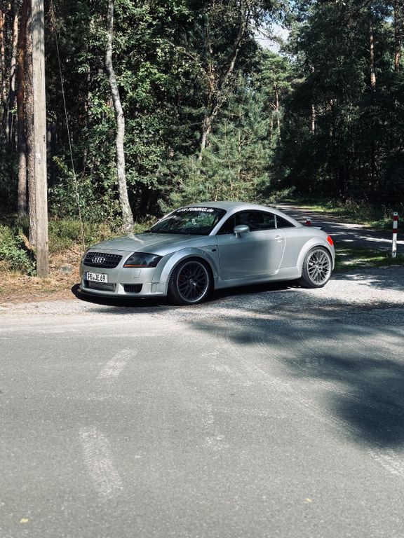 Audi TT 250.000 km 12.000 € Hövelhof 33161
