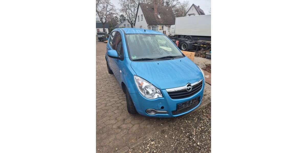Opel Agila 96.750 km 2.700 € Lage 32791