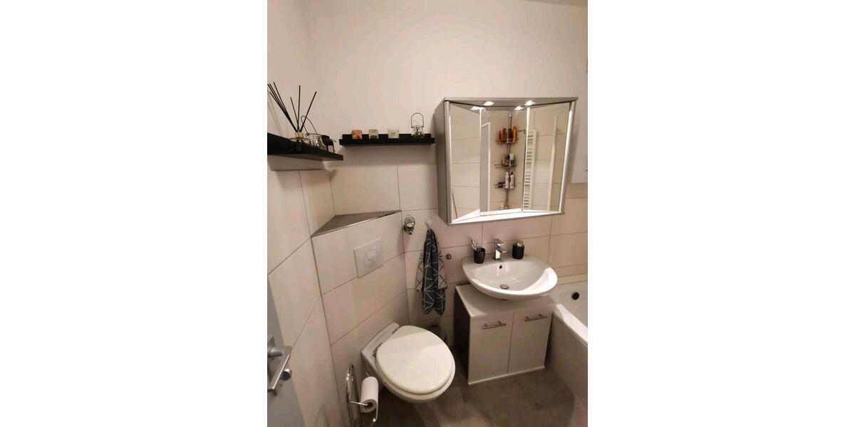 Etagenwohnung Bielefeld Schildesche - 2 Zimmer, 64 m&sup2;, 185.000&euro; | Angebot:27096057