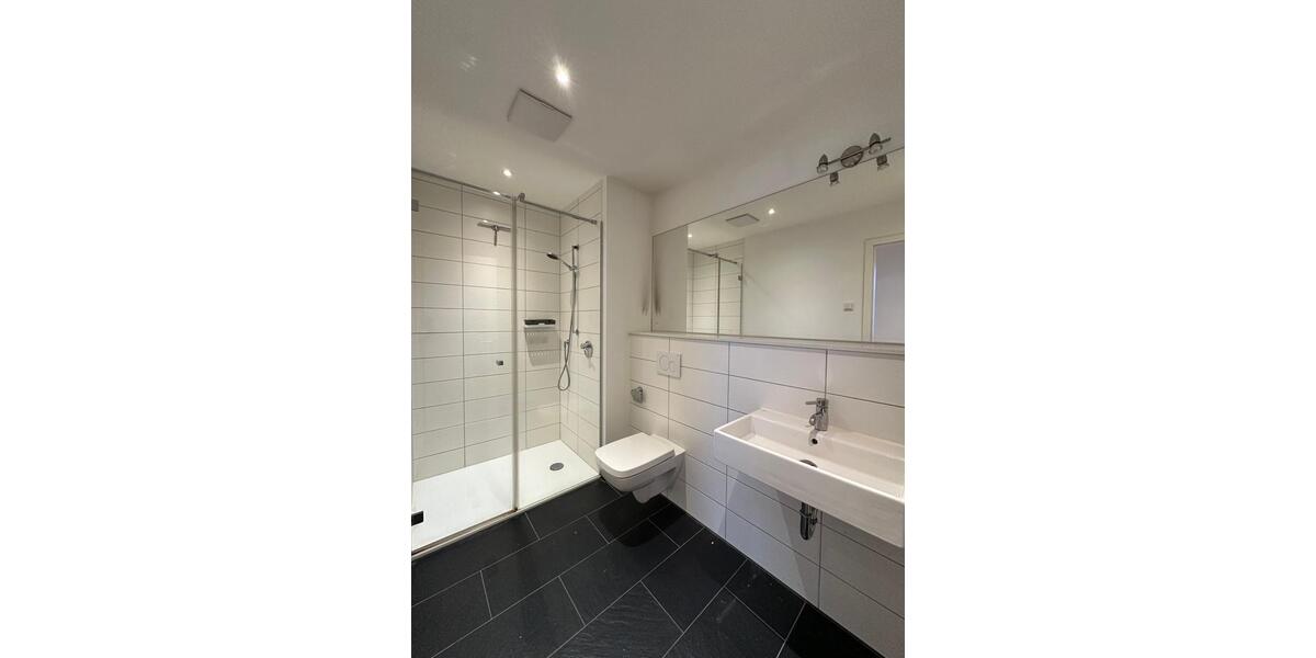 Etagenwohnung Bielefeld - 2 Zimmer, 71 m&sup2;, 855&euro; | Angebot:26585756