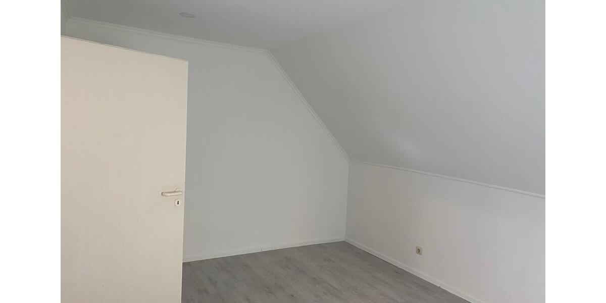 Etagenwohnung Bad Salzuflen - 3 Zimmer, 68 m&sup2;, 600&euro; | Angebot:26400661