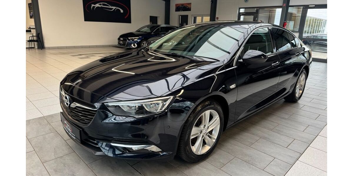 Opel Insignia 86.000 km 12.900 &euro; Detmold 32758