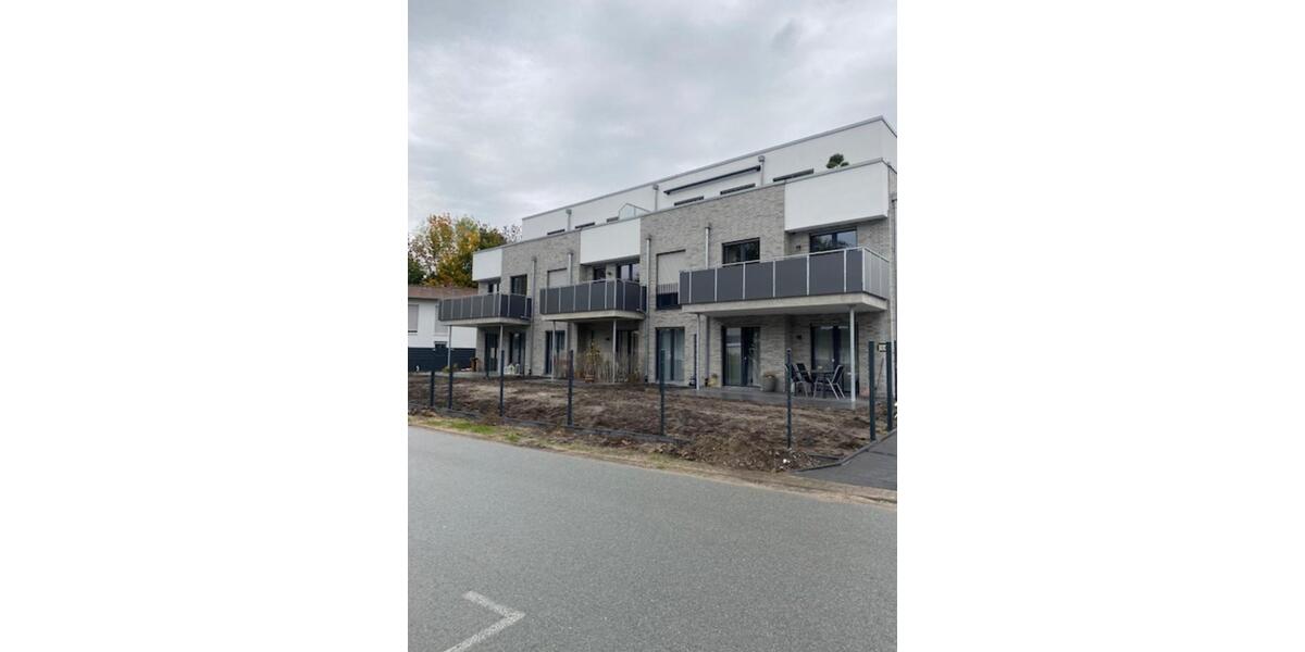 Etagenwohnung Steinhagen - 3 Zimmer, 90 m&sup2;, 900&euro; | Angebot:25646358