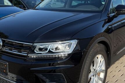 VW Tiguan 104.648 km 15.990 &euro; Bielefeld 33613
