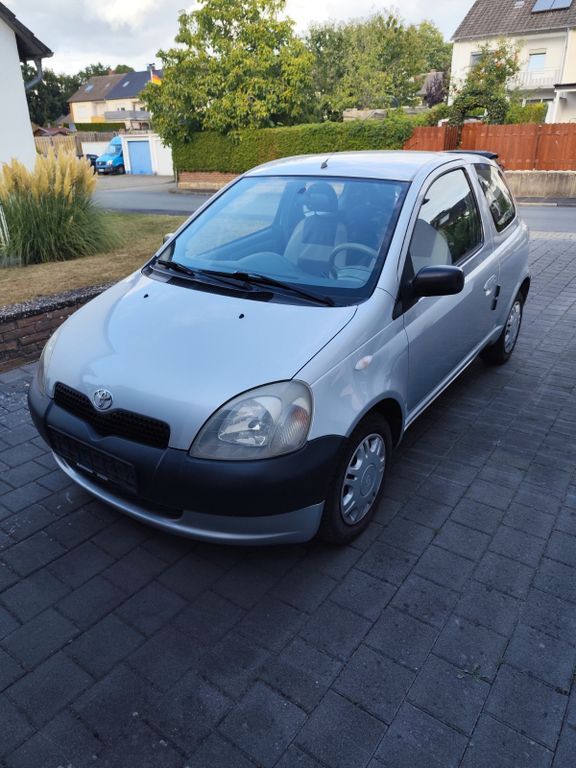 Yaris