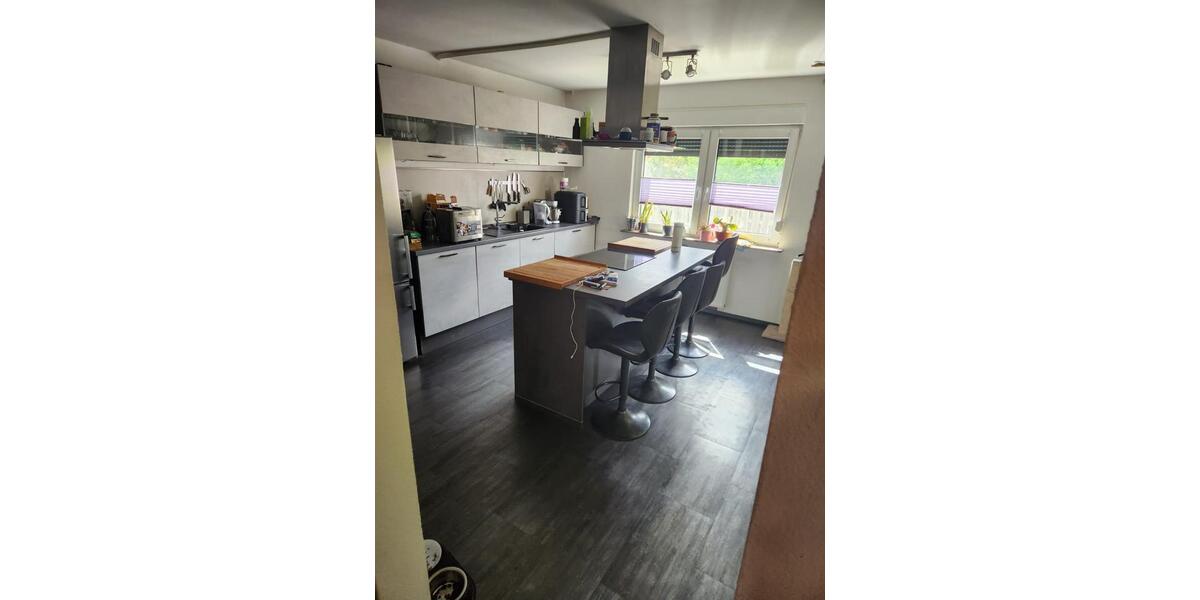 Einfamilienhaus Lage - 5.5 Zimmer, 185 m&sup2;, 399.000&euro; | Angebot:27083388