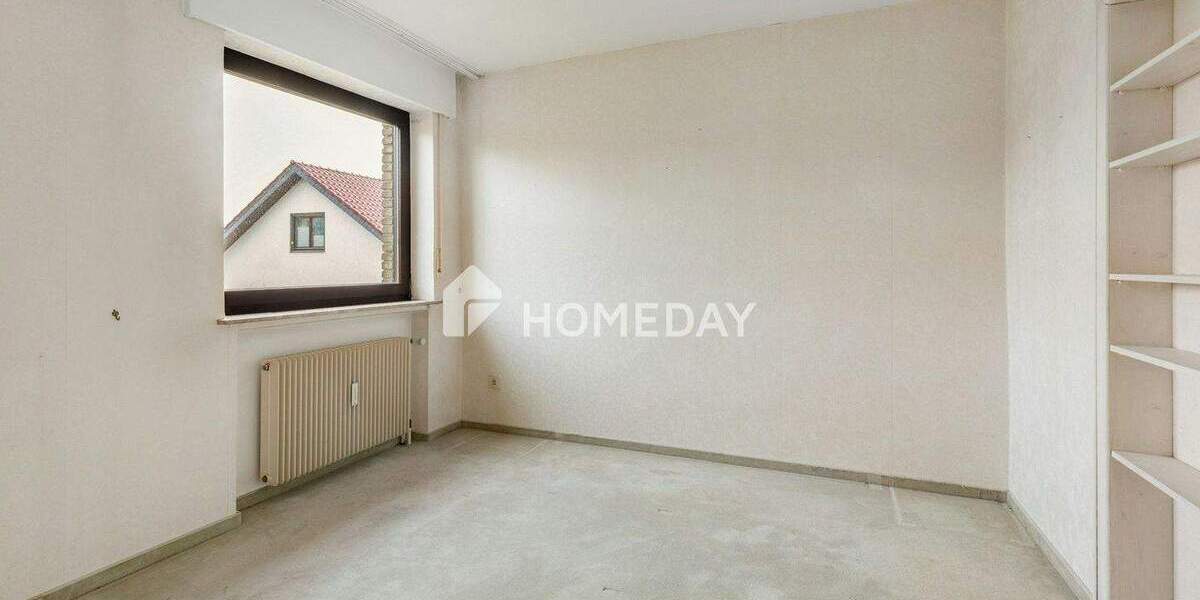 Familienfreundliches Einfamilienhaus mit großem Garten, Kamin und Doppelgarage 7 zimmer