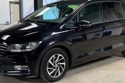 VW Touran 70.925 km 18.990 &euro; Bielefeld 33649