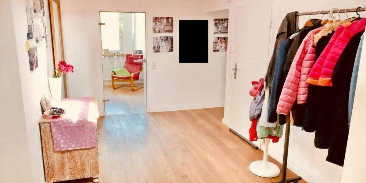 Etagenwohnung Bielefeld Innenstadt - 5 Zimmer, 170 m&sup2;, 2.320&euro; | Angebot:26929291