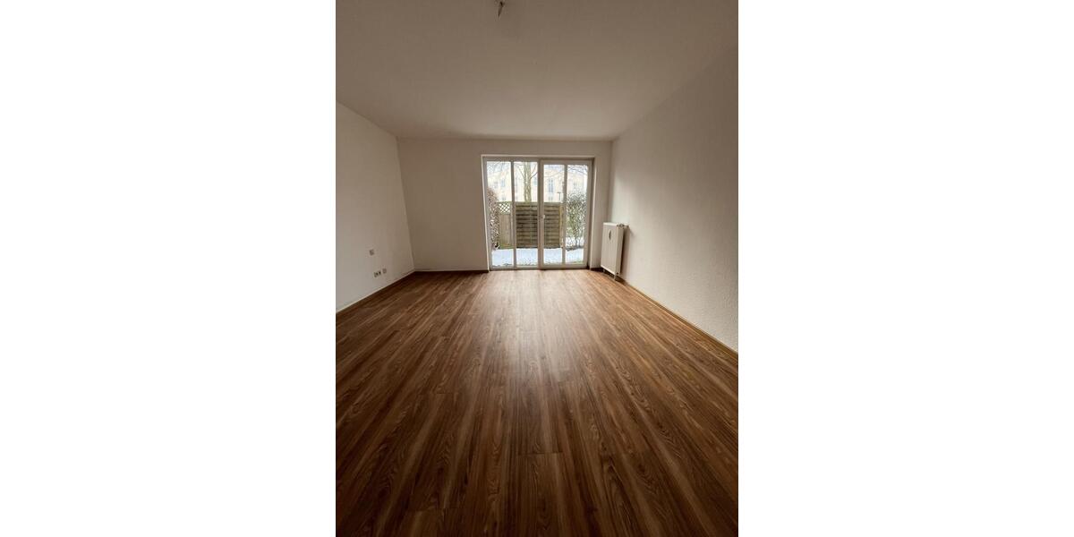 Etagenwohnung Bielefeld Jöllenbeck - 2 Zimmer, 77 m&sup2;, 610&euro; | Angebot:24753485