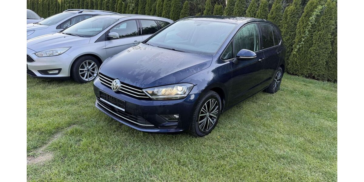 VW Golf Sportsvan 114.000 km 10.990 &euro; Borgholzhausen 33829