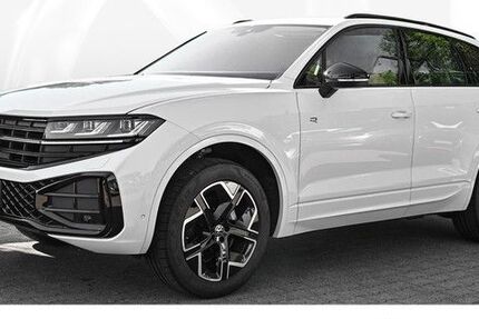 VW Touareg 25.040 km 63.790 € Bielefeld 33689