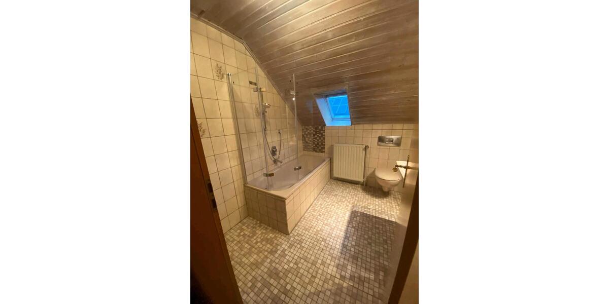 Einfamilienhaus Detmold Hakedahl - 6 Zimmer, 150 m&sup2;, 368.000&euro; | Angebot:25178476