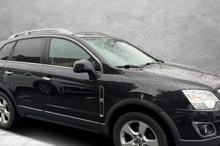 Opel Antara 129.000 km 7.999 &euro; Detmold 32758