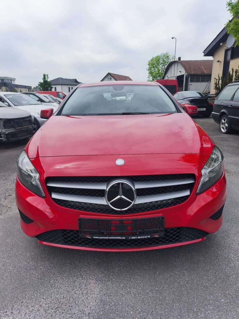 Mercedes-Benz A 160 114.615 km 10.900 € Bielefeld 33659