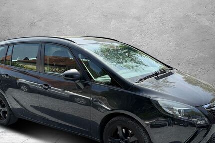 Opel Zafira 199.000 km 3.999 &euro; Detmold 32758