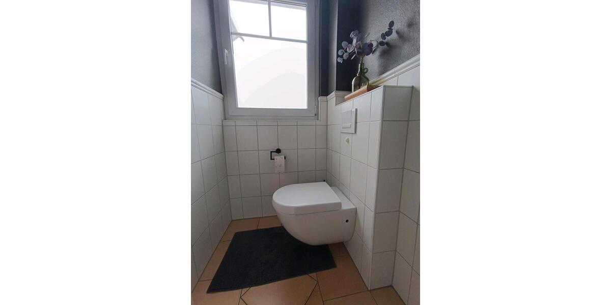 Reihenhaus Steinhagen - 4 Zimmer, 183 m&sup2;, 1.650&euro; | Angebot:25647278