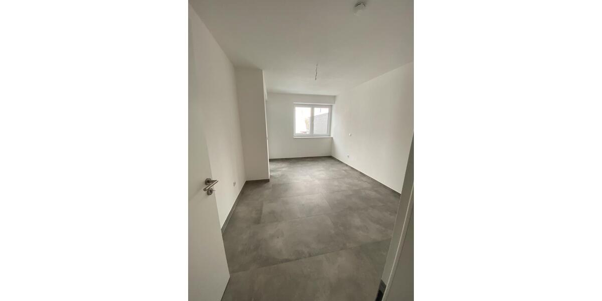 Erdgeschoßwohnung Gütersloh Kattenstroth - 4 Zimmer, 97 m&sup2;, 1.500&euro; | Angebot:26400634