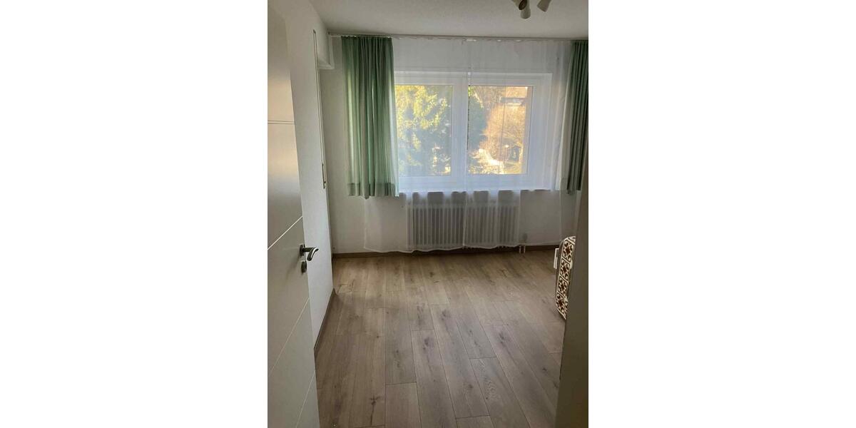 Doppelhaushälfte Bielefeld Stieghorst - 5 Zimmer, 149 m&sup2;, 450.000&euro; | Angebot:25796315