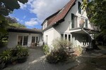 Charmantes Einfamilienhaus in Toplage zur Innenstadt! Separat erhältlich weitere ca. 566m² Baufläche 5 zimmer