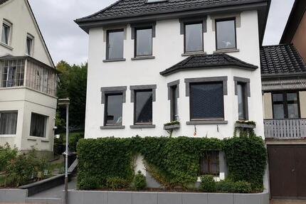 Haus Vlotho - 7 Zimmer, 150 m&sup2;, 280.000&euro; | Angebot:27083308