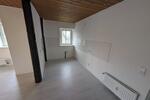 Dachgeschoßwohnung Detmold Hakedahl - 3 Zimmer, 80 m&sup2;, 640&euro; | Angebot:25784099